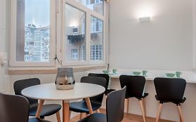 Nlc Rooms & Suites